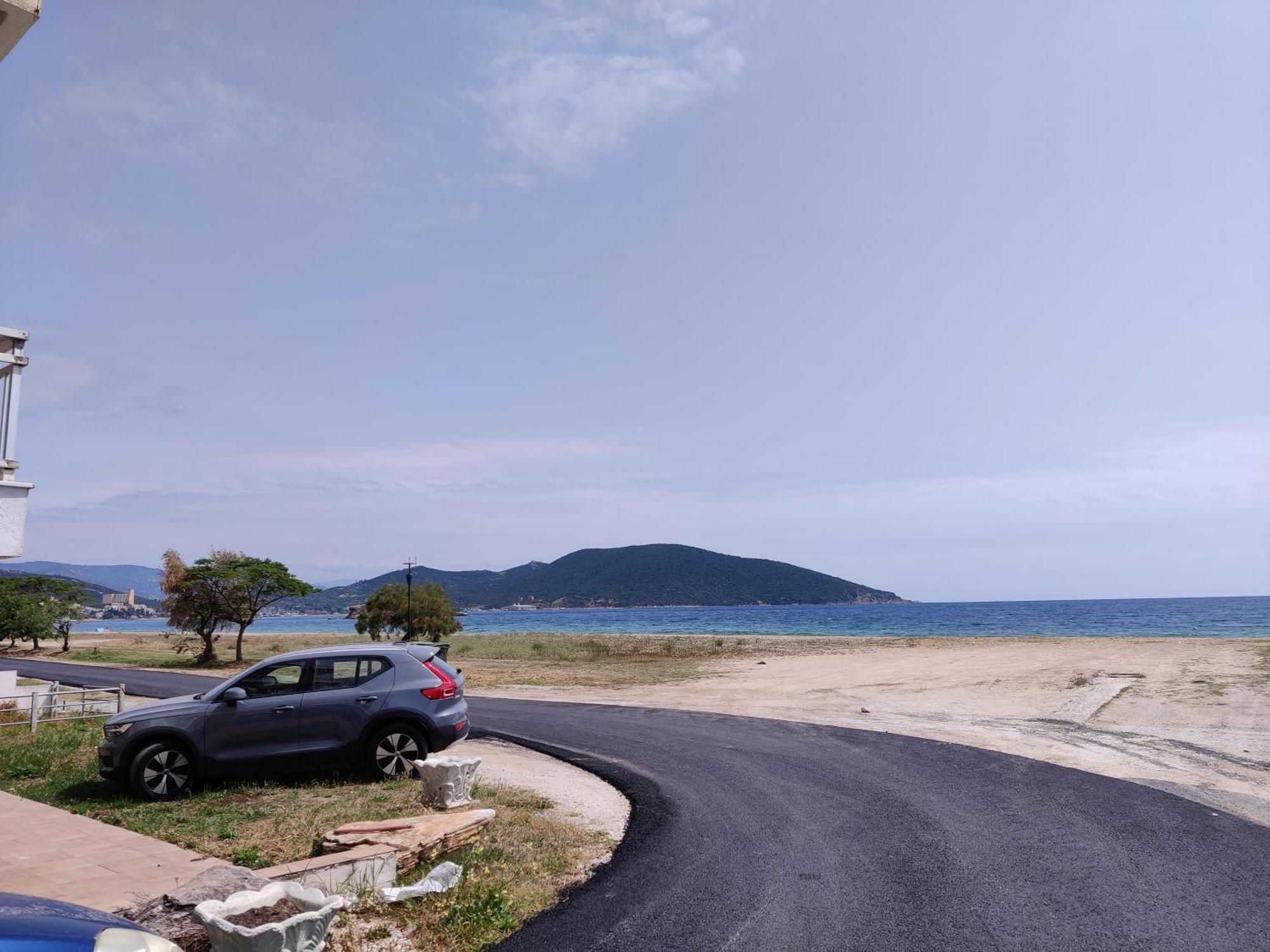Eva Beach Apartment Néa Péramos Δωμάτιο φωτογραφία
